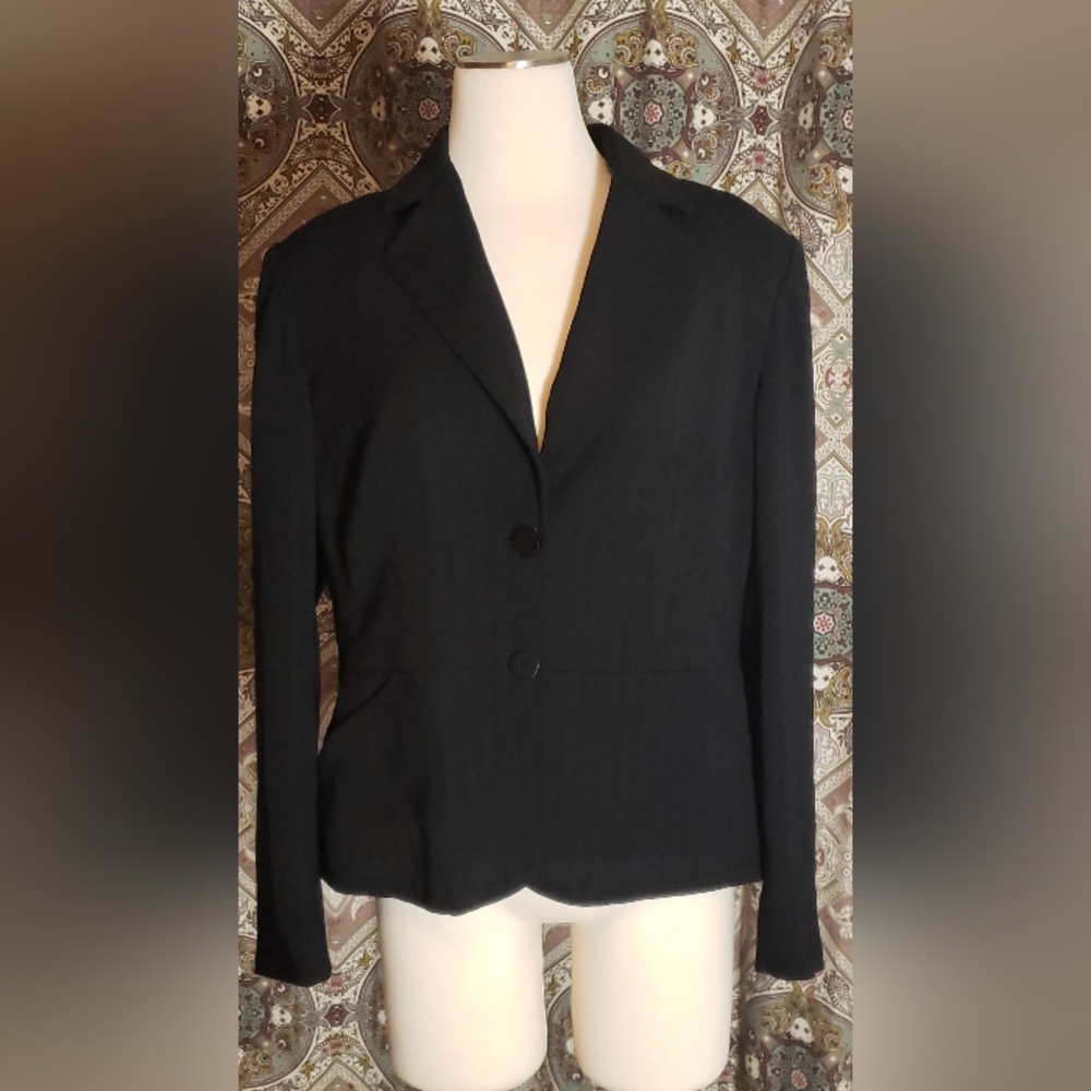 Jones New York Navy Striped 2 Button Suit Jacket with Notched Lapel (size 14)